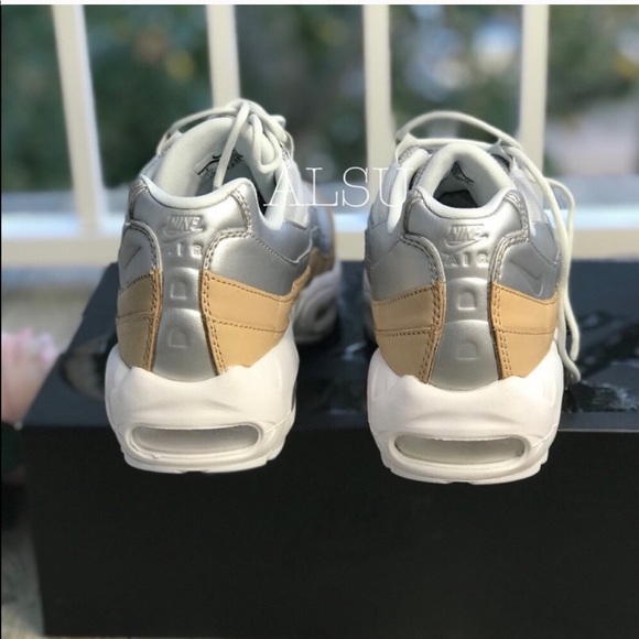 Nike Air Max 95 SE PRM Pure Platinum W AUTHENTIC - Picture 4 of 8